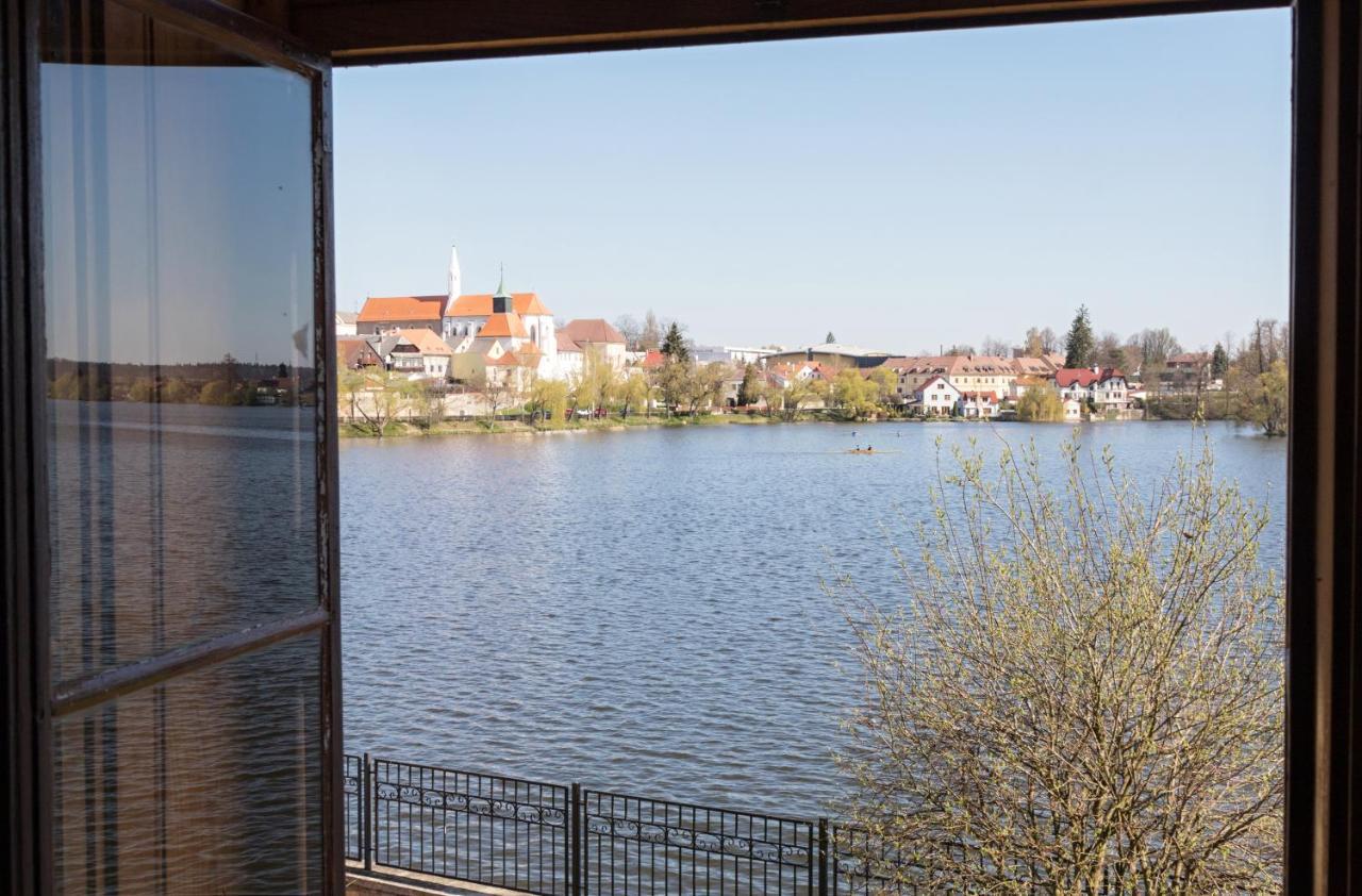 Apartmany Setkova Vila Jindřichŭv Hradec Exteriör bild