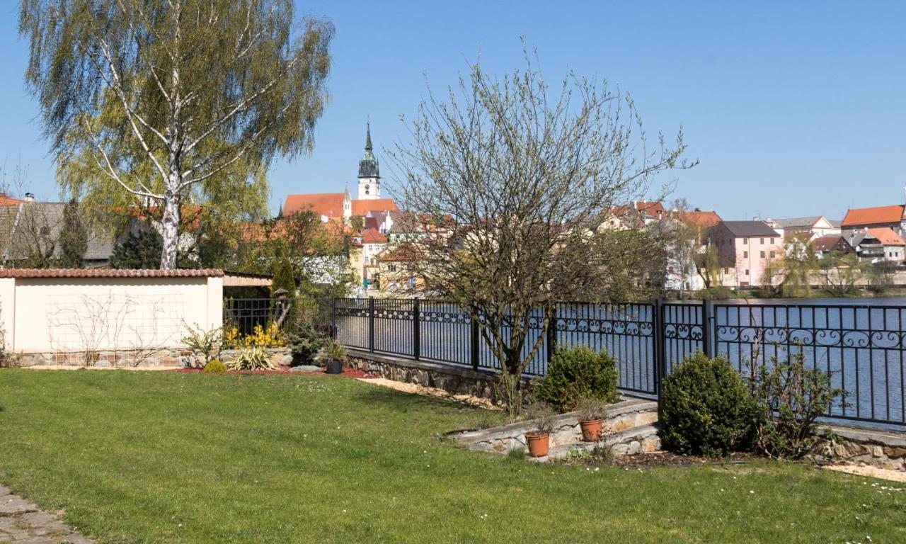 Apartmany Setkova Vila Jindřichŭv Hradec Exteriör bild