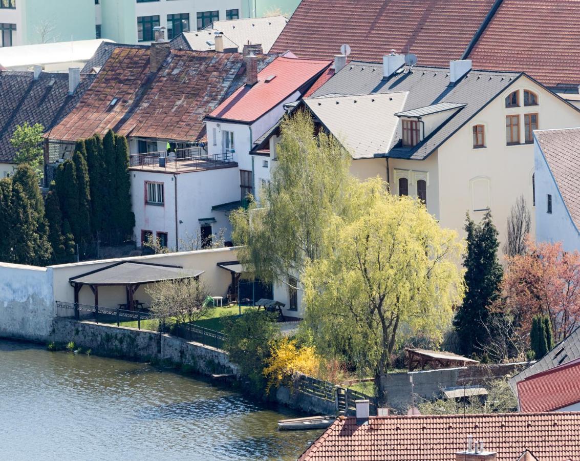 Apartmany Setkova Vila Jindřichŭv Hradec Exteriör bild